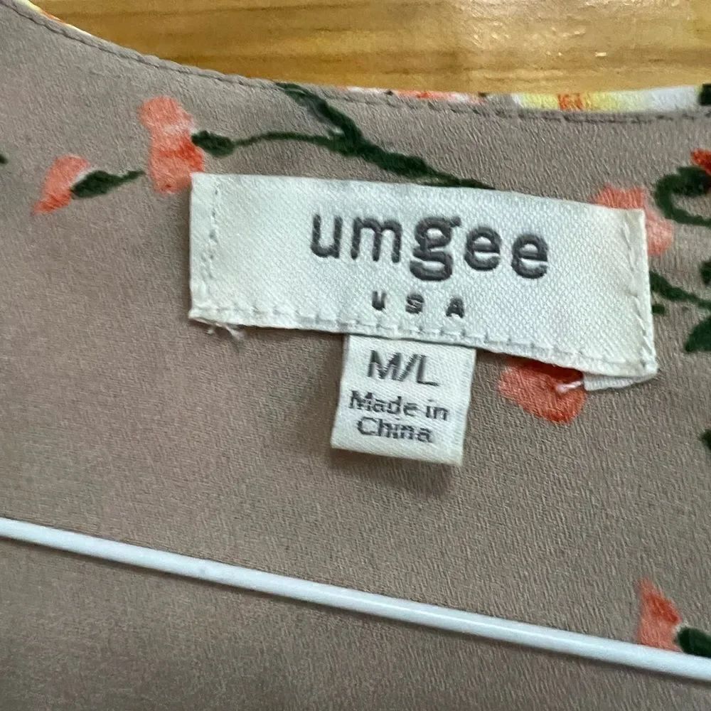 Umgee floral cardigan size M/L - Picture 5 of 6